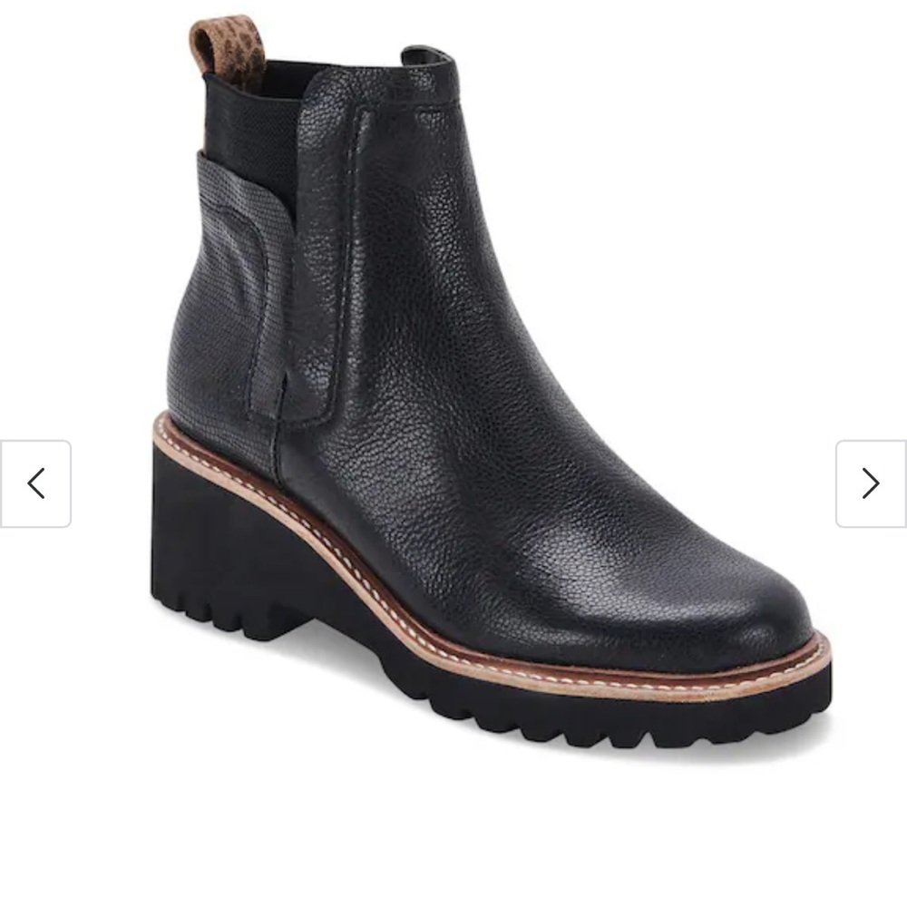 DV by Dolce Vita Black Ankle Boots with Textured Back